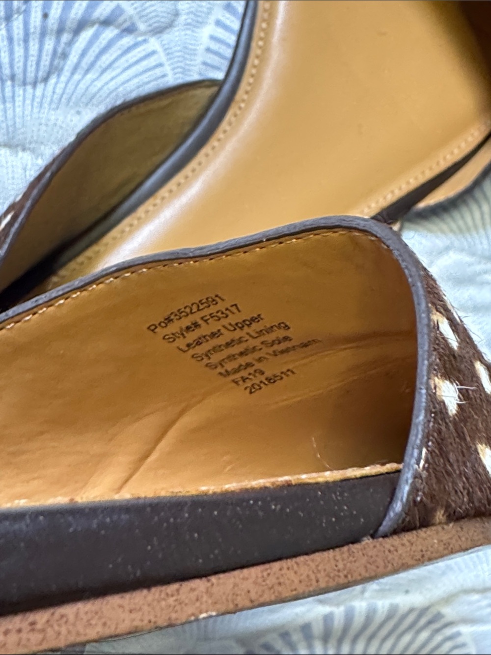 J.Crew Calf Hair D’Orsay Flats Size 9 Brown Spotted Leather Pointed Toe - Picture 3 of 4